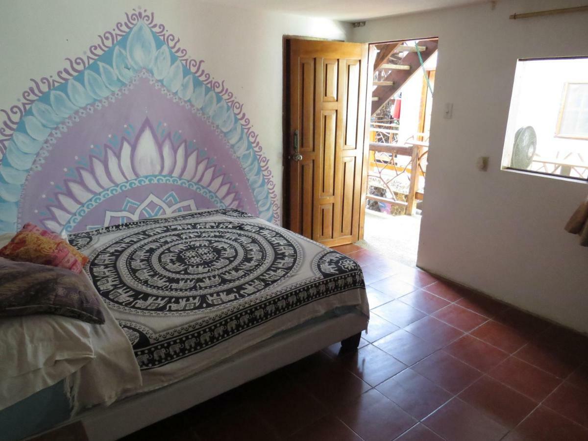 הוסטל מונטניטה Casa Del Sol מראה חיצוני תמונה